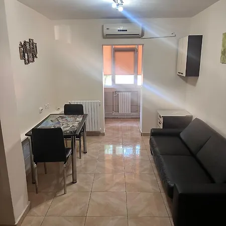 Dacia Apartmán *