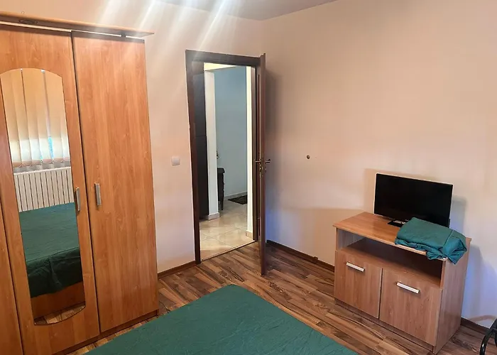 アパート Dacia *